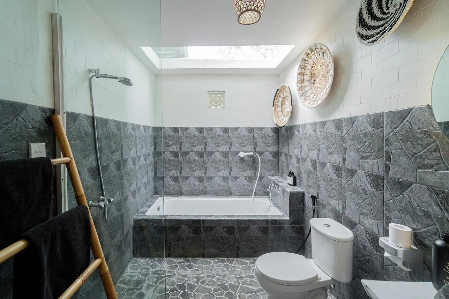 Guest house Bingin Sun & Moon Villas By Bukit Vista Pecatu  Indonesia